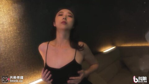 天美传媒TM0171新生EP01