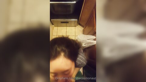 thecosmonaut-19-09-2020-875252866-While I was cooking some late night ramen Tracy was