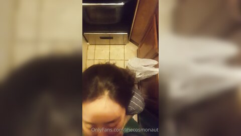 thecosmonaut-19-09-2020-875252866-While I was cooking some late night ramen Tracy was