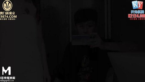 MCY-0081乱伦双马尾亲妹妹-李允熙