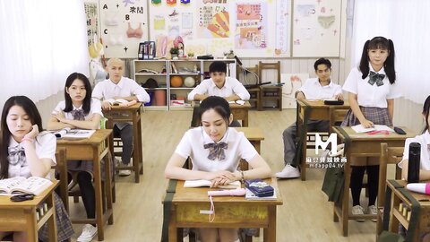MDHS-00020师生3P荒淫的教师节礼物-梁芸菲