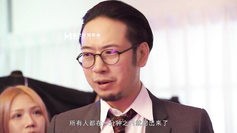 MDHS-0003摆摊卖母女-林嫣 季妍希