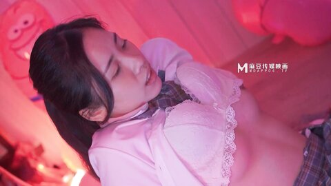 MDHS-0003摆摊卖母女-林嫣 季妍希