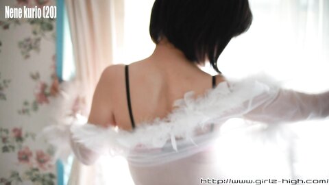 Girlz-High Nene Kurio 栗緒ねね Gravure Gallery - g003 MOVIE 03