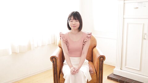 MGOLD-009 Your innocence ... You who have such an image is a betrayed rookie Ninomiya Rie ...