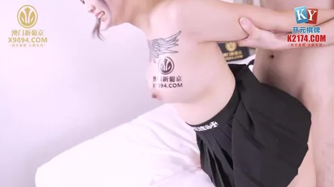 Thumbelina porno onlayn