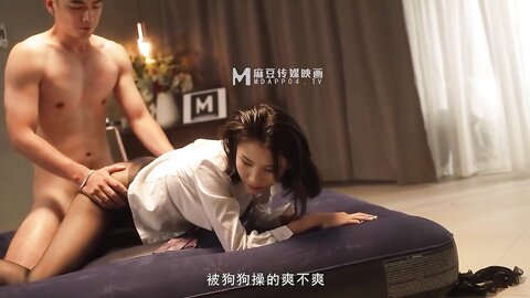 MD-0258爱足交的痴女下属-周甯