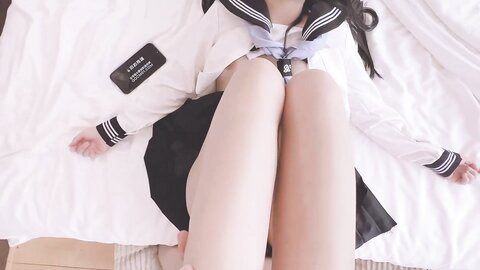 QQOG-004把妹妹套路上床干-小敏儿