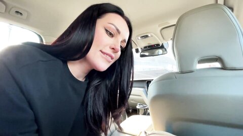Luna Roul  Passers By Interfere With A Blowjob In The Car