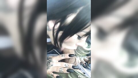 Tattooed Bombshell Sucks My Cock And Gives Me A Footjob  L0Veh0Mep0Rn