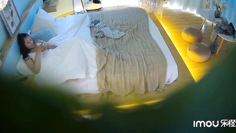 乐橙云破解》小伙酒店约炮极品身材的御姐各种姿势啪啪