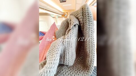 可御可萝反差婊女神『广深雪莉』✅性感福利，和闺蜜一起玩弄小穴