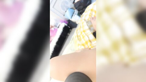 大奶肉丝美女 不理你了谁知道你玩了多少女人哼