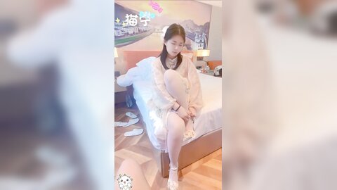 神仙颜值小仙女小姐姐『猫宁』✅唯美汉服后入，美美的玲珑小脚足交