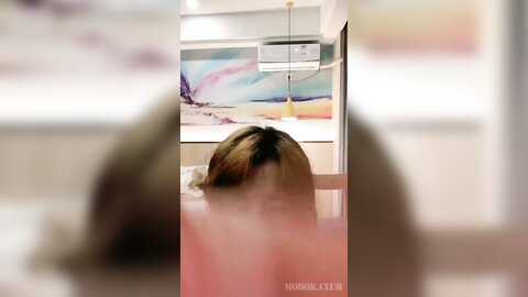 Oo后小情侣啪啪⭐年轻人玩的花样真多⭐先乳交再把妹子舔湿了插入