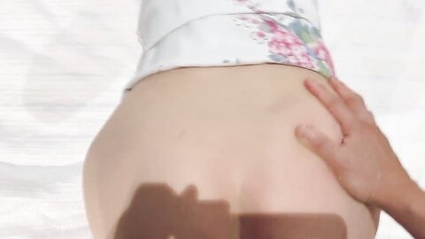 ✨极品熟女✨国风旗袍豹纹高跟，无套后入，先缓缓插入摩逼，接着无情狂艹，艹出白浆内射！
