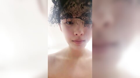 ❤️G罩杯八字大奶，淫荡美女小骚货，发骚想要操逼，长屌炮友猛扣穴，特写抽插多毛骚逼，美臀骑上来操