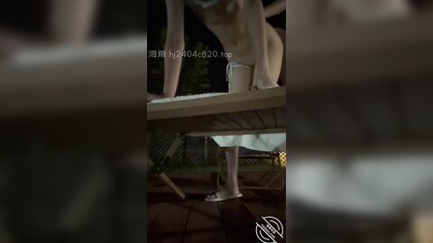 【真实乱伦❤️大神】意淫妹妹✨ 泳池边与妹妹尽情释放天性 紧致鲜嫩白虎蜜穴 上头抽插第一次内射 吸吮精液到子宫 太爽了