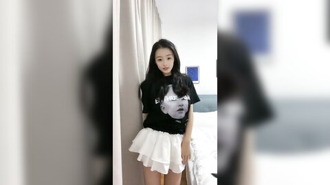 八字大奶G罩杯，淫荡美女小骚货，寂寞难耐玩骚穴