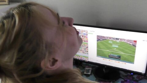 Home Teen Slut Gets Fucked While Playing Video Games