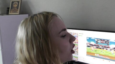 Home Teen Slut Gets Fucked While Playing Video Games