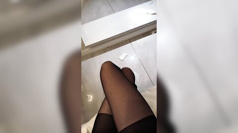 淫荡御姐小骚货，和闺蜜一起双飞激情，骑脸舌吻插嘴