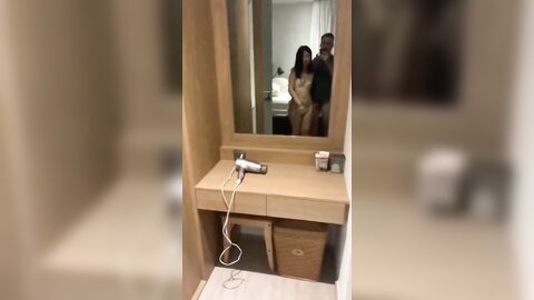 漂亮人妻 天哪你流了好多水 我干死你 你慢一点 不要射再干我多一点 要射了 在家偷情中文说的不错的大洋吊