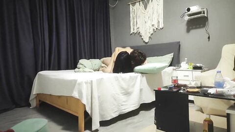 漂亮大奶小姐姐 一夜情聊什么感情 你要观战吗 看也要给钱 你体力不行啊 性格开朗爱笑 吐槽小哥不够猛