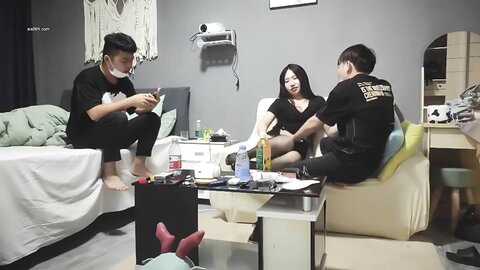 漂亮大奶小姐姐 一夜情聊什么感情 你要观战吗 看也要给钱 你体力不行啊 性格开朗爱笑 吐槽小哥不够猛