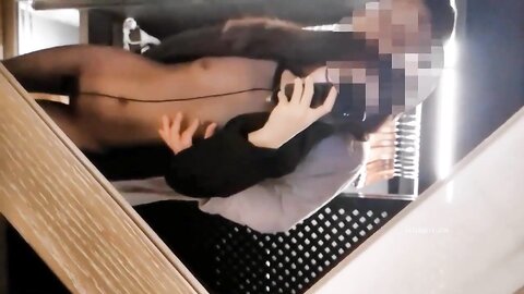 颜值逆天的大眼镜女高学妹✅性感黑丝连体袜服务金主爸爸