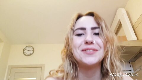 Pickup In Russian Seduced A Girl And Fucked Her In A Hotel