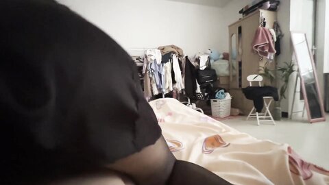 高端泄密审核非常严格❤️高端的情侣交换群流出上海情侣李欣和男友自拍性爱视频