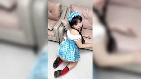 Horny Asian Maid Deserves Some Spanking