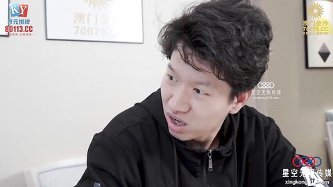 星空传媒XKVP055意外操到了同学的性感骚逼妈妈