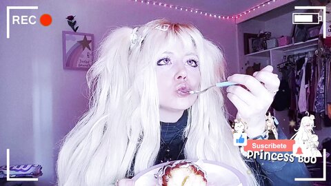 ⋆｡°✩ ˗ˏˋ ☆ ˎˊ˗ Cinnamon Rolls On My Unicorn Plate ⋆｡°✩ ˗ˏˋ ☆ ˎˊ