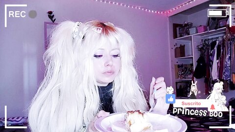 ⋆｡°✩ ˗ˏˋ ☆ ˎˊ˗ Cinnamon Rolls On My Unicorn Plate ⋆｡°✩ ˗ˏˋ ☆ ˎˊ