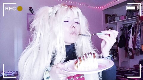 ⋆｡°✩ ˗ˏˋ ☆ ˎˊ˗ Cinnamon Rolls On My Unicorn Plate ⋆｡°✩ ˗ˏˋ ☆ ˎˊ
