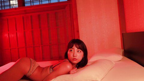Eunji Pyoapple Eunji Pyo 표은지 DJ Henney