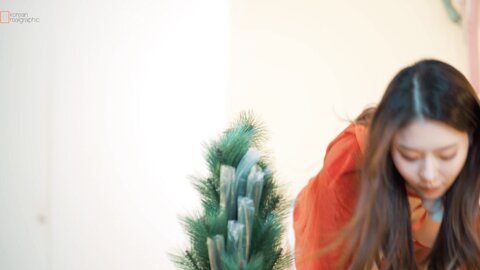 Korean Realgraphic No.040 - Making a Merry Christmas