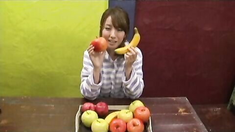 [Sabra.net] 2012.07.27 Cover Girl 山本梓 『JUICY FRUIT』 (2)