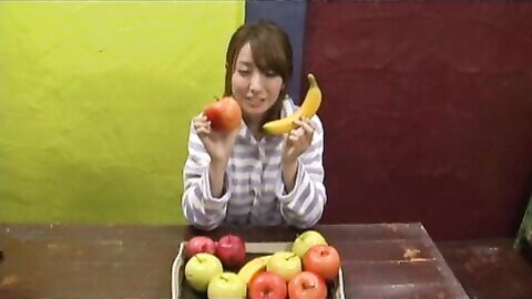 [Sabra.net] 2012.07.27 Cover Girl 山本梓 『JUICY FRUIT』 (2)
