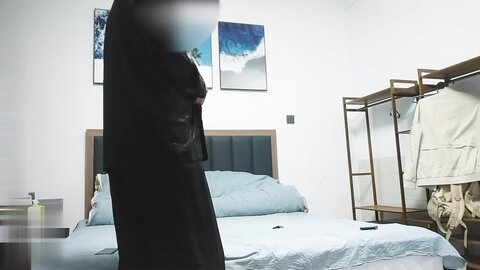 17新片速递大神探花辟帝酒店约炮❤️美乳腿模穴紧逼骚 精致马尾极品炮架前面一撮逼毛毛茸茸的