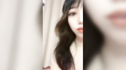❤❤牙套尤物美女小姐姐，粉色包臀裙，脱掉内裤多毛骚逼，特写小穴好湿流白浆，揉搓骚穴，翘起屁股