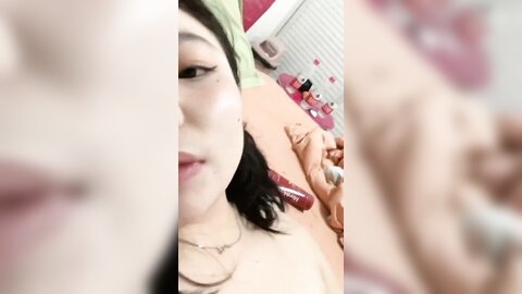 ❤️√ 18岁微胖学生【18小嫩妹】跳蛋狂震流水~无套啪啪~射一身~毛毛很长很迷但是嫩穴