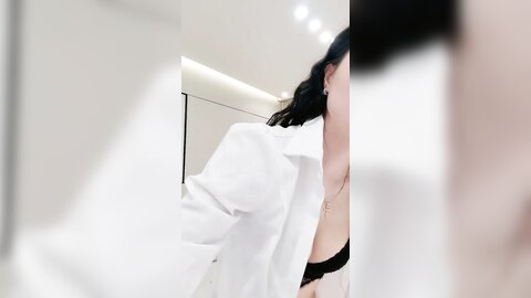 ❤️极品尤物一字马女神，衬衣黑丝大长腿，大尺度自慰，假屌骑乘深插，多毛骚逼猛捅扣穴，性感热舞，极度诱惑