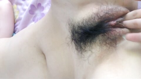 《百度云泄密》美女大学生和男友之间的私密分手后被曝光