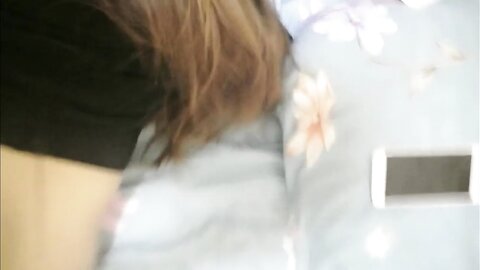 吃宵夜灌醉美容院老板娘带回宿舍把她摸舒服了主动迎合各种姿势啪啪