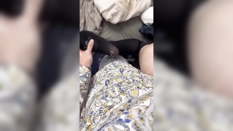 小母狗 你不喜欢我跟他睡我就回来 是不是有姨妈血也要被主人干 Jk小母狗耳光啪啪响被无套内射母狗