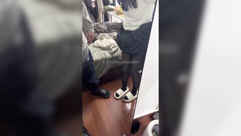 小母狗 你不喜欢我跟他睡我就回来 是不是有姨妈血也要被主人干 Jk小母狗耳光啪啪响被无套内射母狗