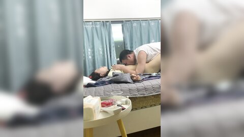 平头哥酒店重金约炮粉嫩的大二小姐姐各种姿势啪啪